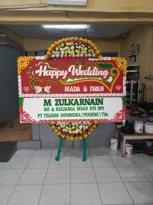 Papan Bunga di Gerdu Karangpandan